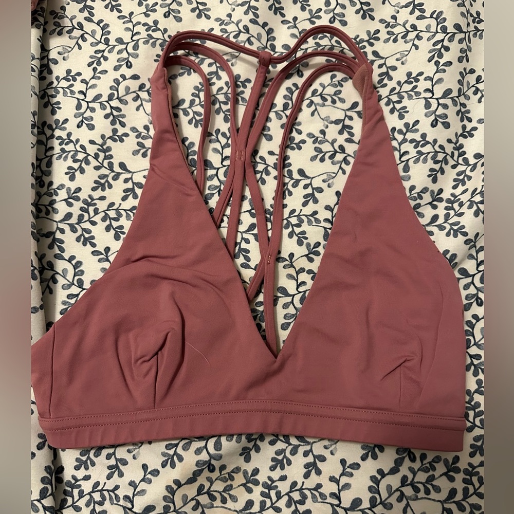 Lululemon bra